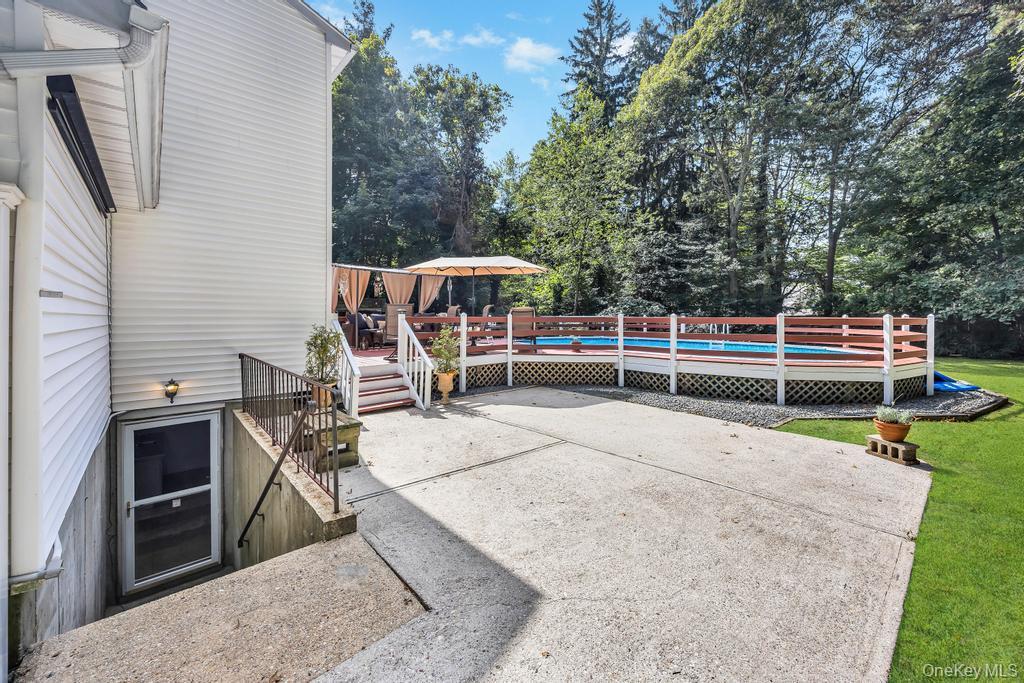 Single Family Oak  Suffolk County, NY 11720, MLS-919425-26