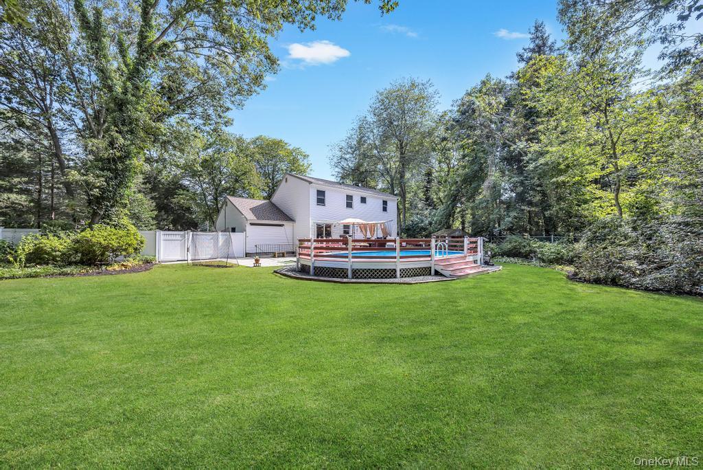 Single Family Oak  Suffolk County, NY 11720, MLS-919425-29