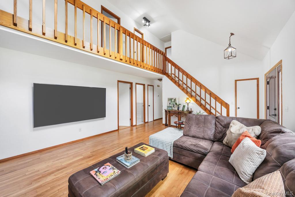 Single Family Oak  Suffolk County, NY 11720, MLS-919425-7