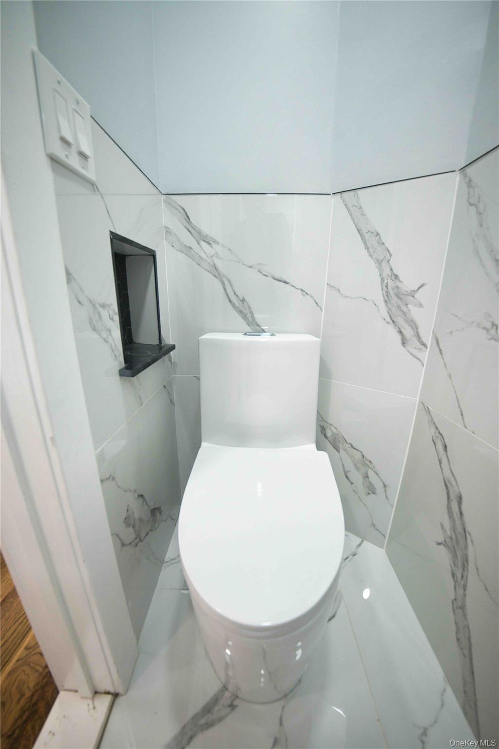 Single Family Avenue M  Brooklyn, NY 11234, MLS-919430-17