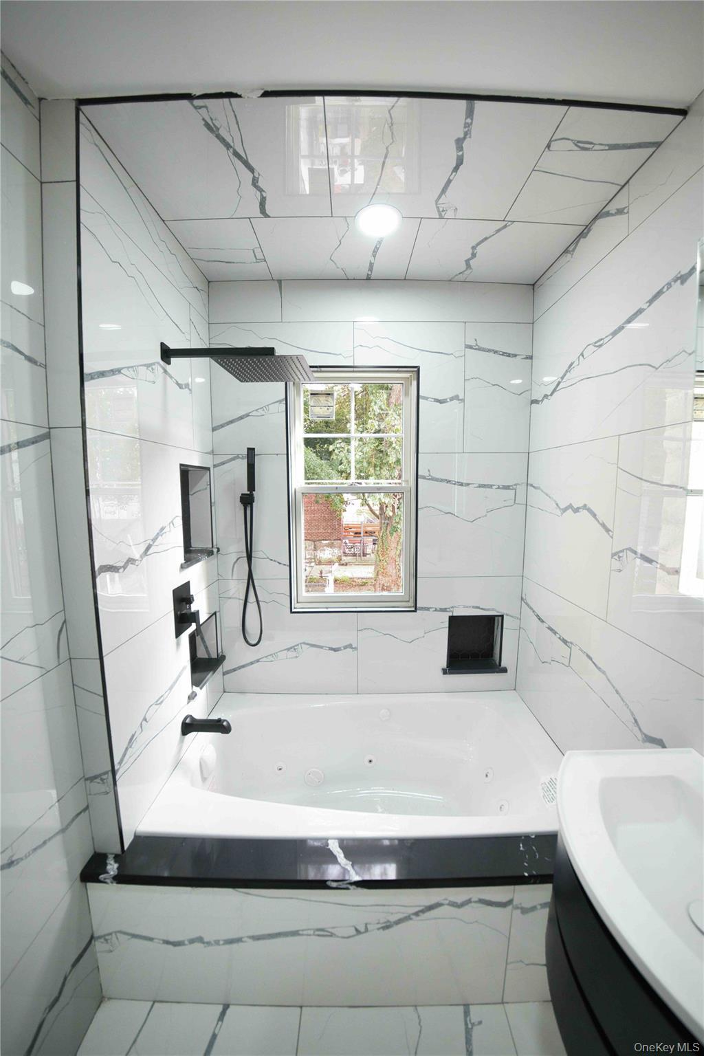 Single Family Avenue M  Brooklyn, NY 11234, MLS-919430-22