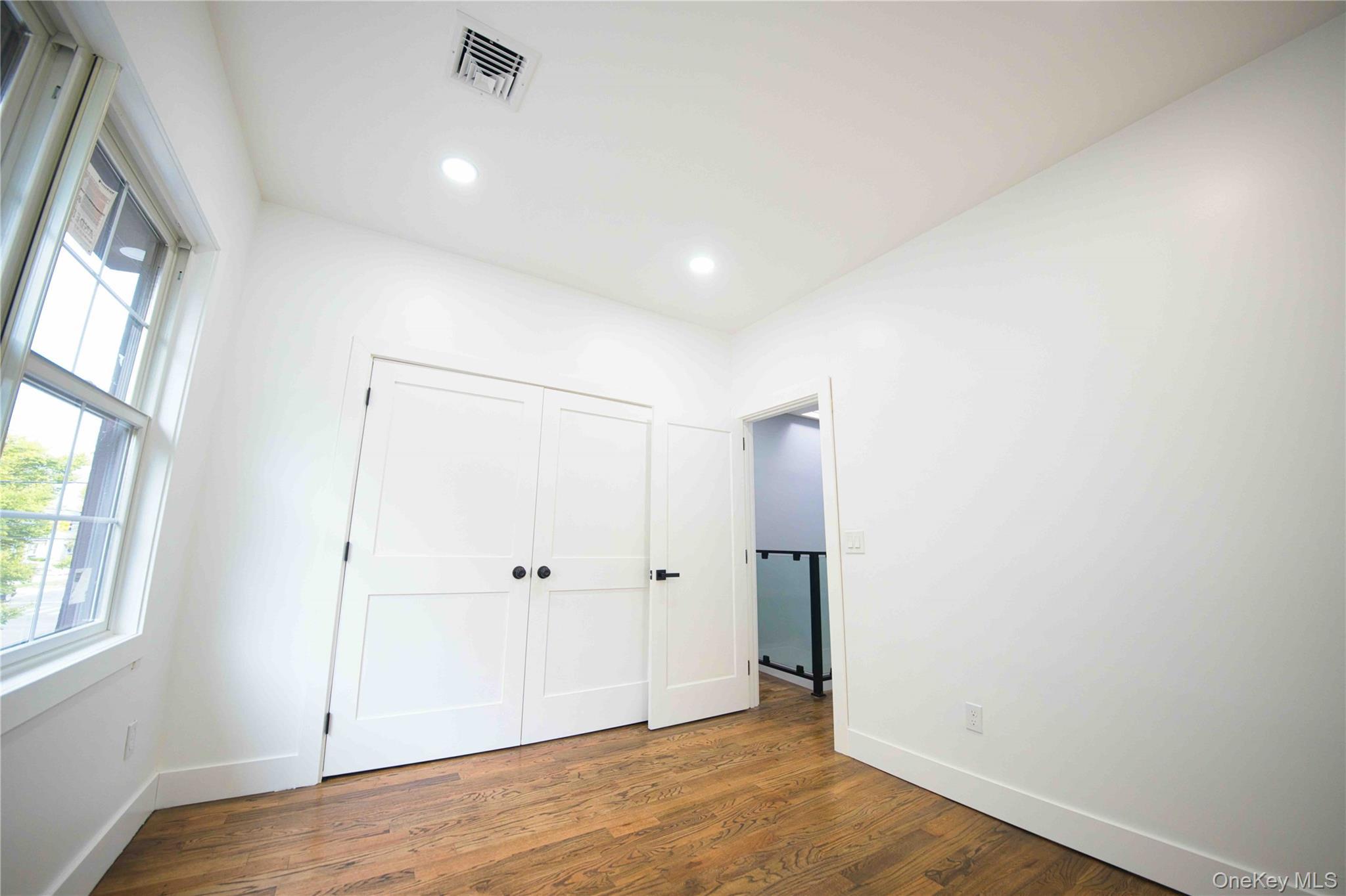 Single Family Avenue M  Brooklyn, NY 11234, MLS-919430-29