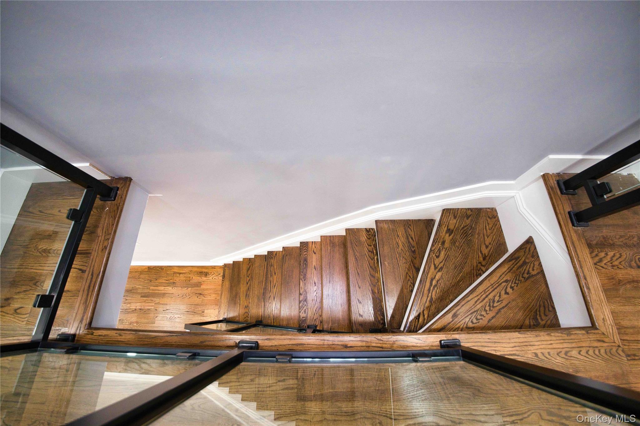 Single Family Avenue M  Brooklyn, NY 11234, MLS-919430-32