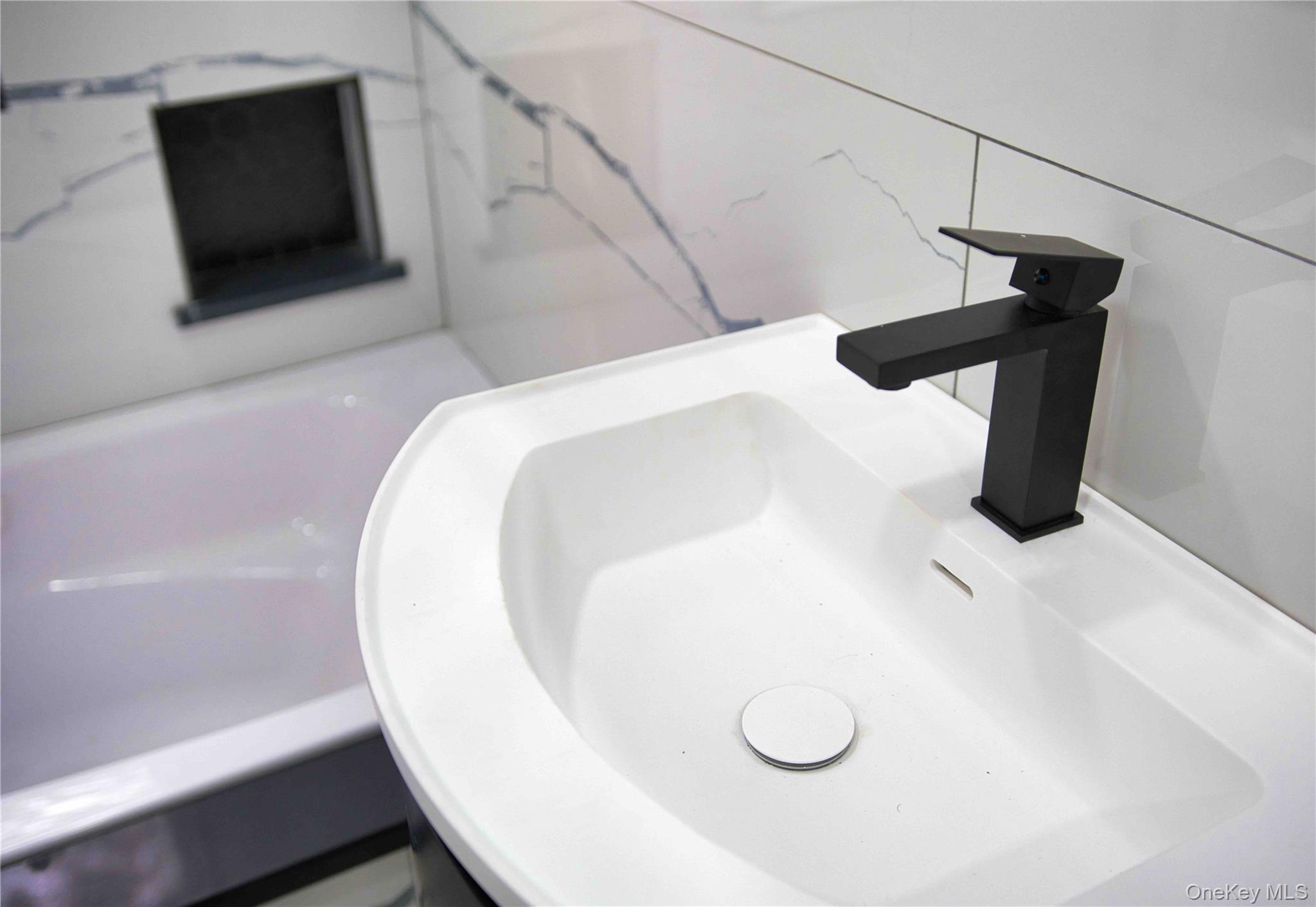 Single Family Avenue M  Brooklyn, NY 11234, MLS-919430-34