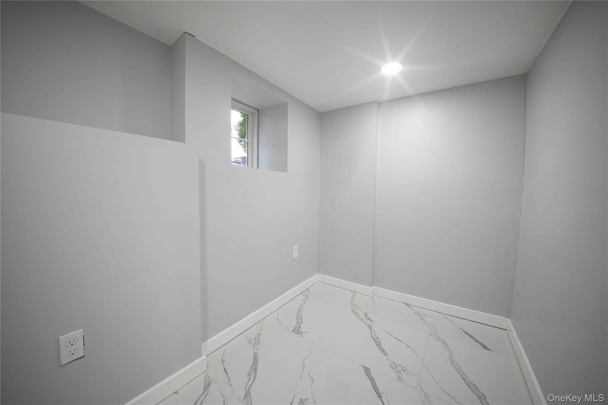 Single Family Avenue M  Brooklyn, NY 11234, MLS-919430-39