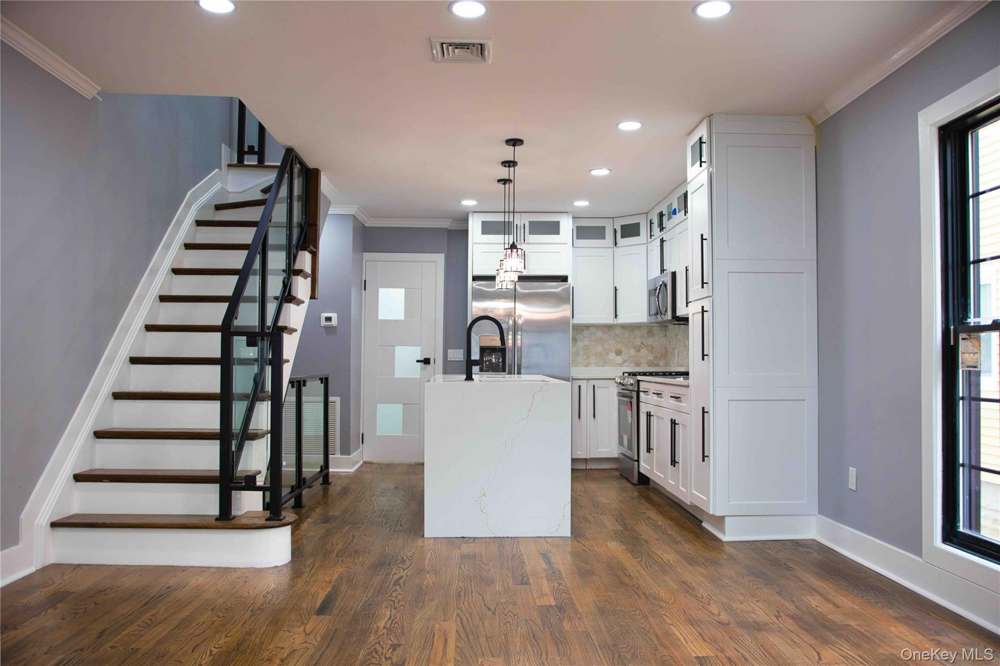 Single Family Avenue M  Brooklyn, NY 11234, MLS-919430-5