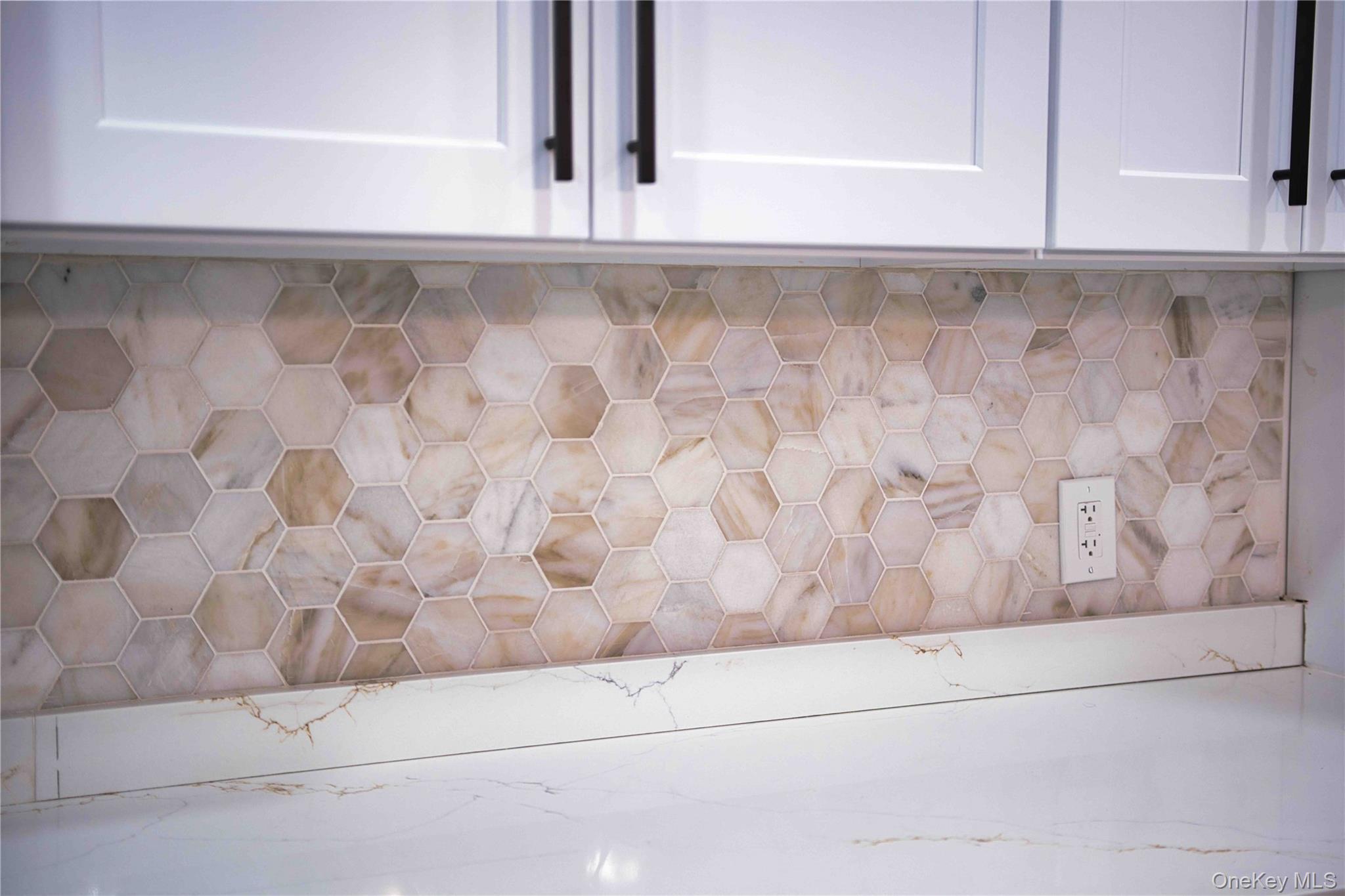 Single Family Avenue M  Brooklyn, NY 11234, MLS-919430-8