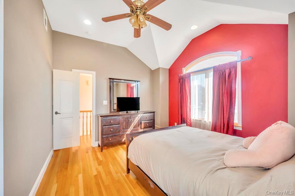 Single Family Prince Nassau County, NY 11040, MLS-919436-17