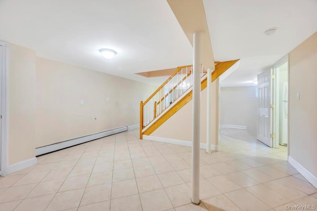 Single Family Prince Nassau County, NY 11040, MLS-919436-18