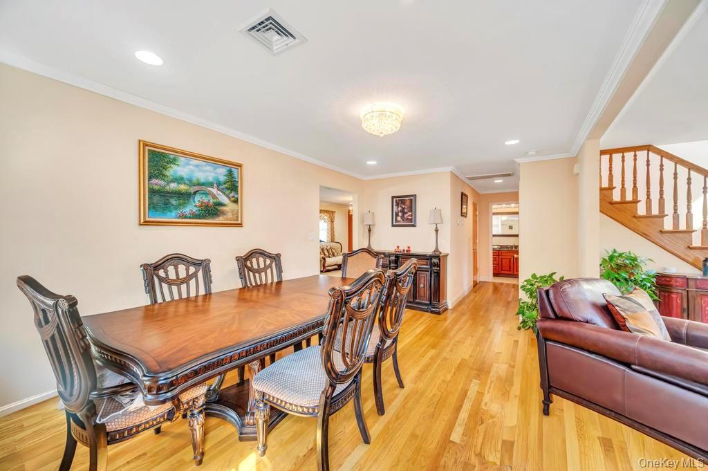 Single Family Prince Nassau County, NY 11040, MLS-919436-4