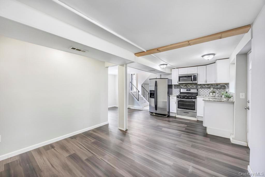 Single Family Bergen  Suffolk County, NY 11776, MLS-919446-19