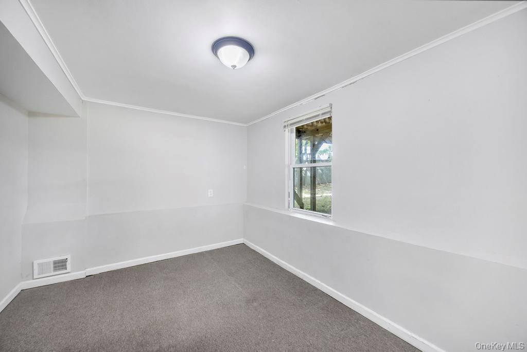 Single Family Bergen  Suffolk County, NY 11776, MLS-919446-26