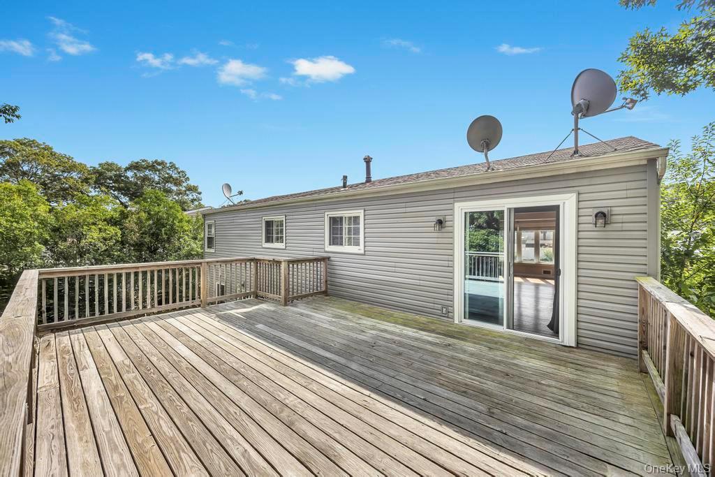 Single Family Bergen  Suffolk County, NY 11776, MLS-919446-29