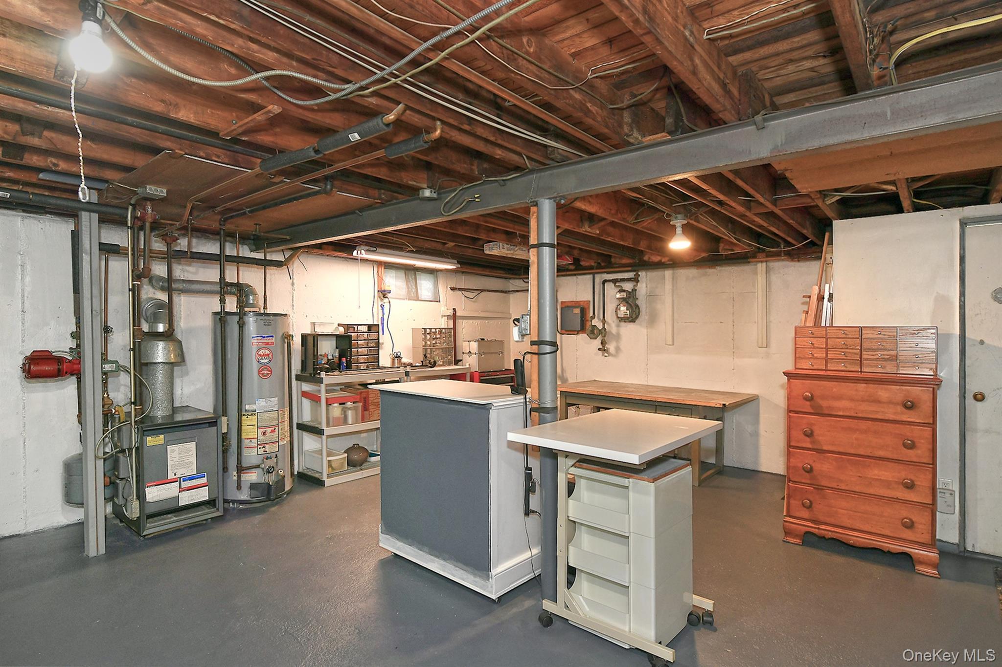 Single Family Halcourt  Nassau County, NY 11803, MLS-919549-24