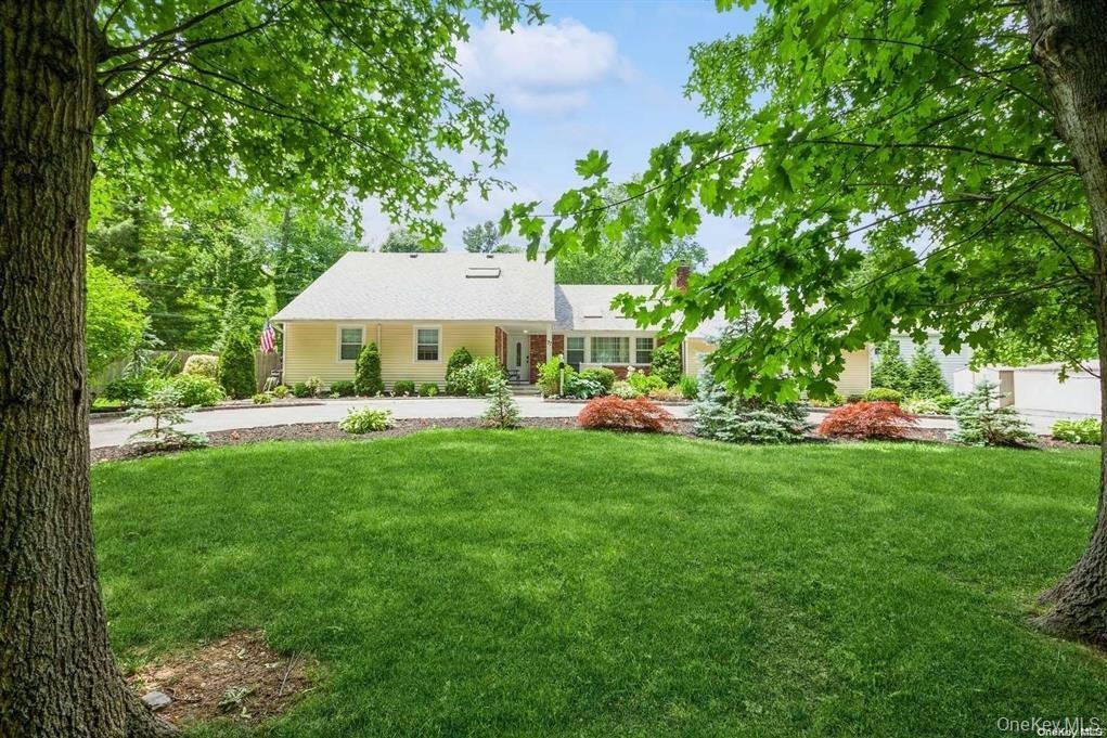 Single Family Duck Pond Nassau County, NY 11542, MLS-919557-2