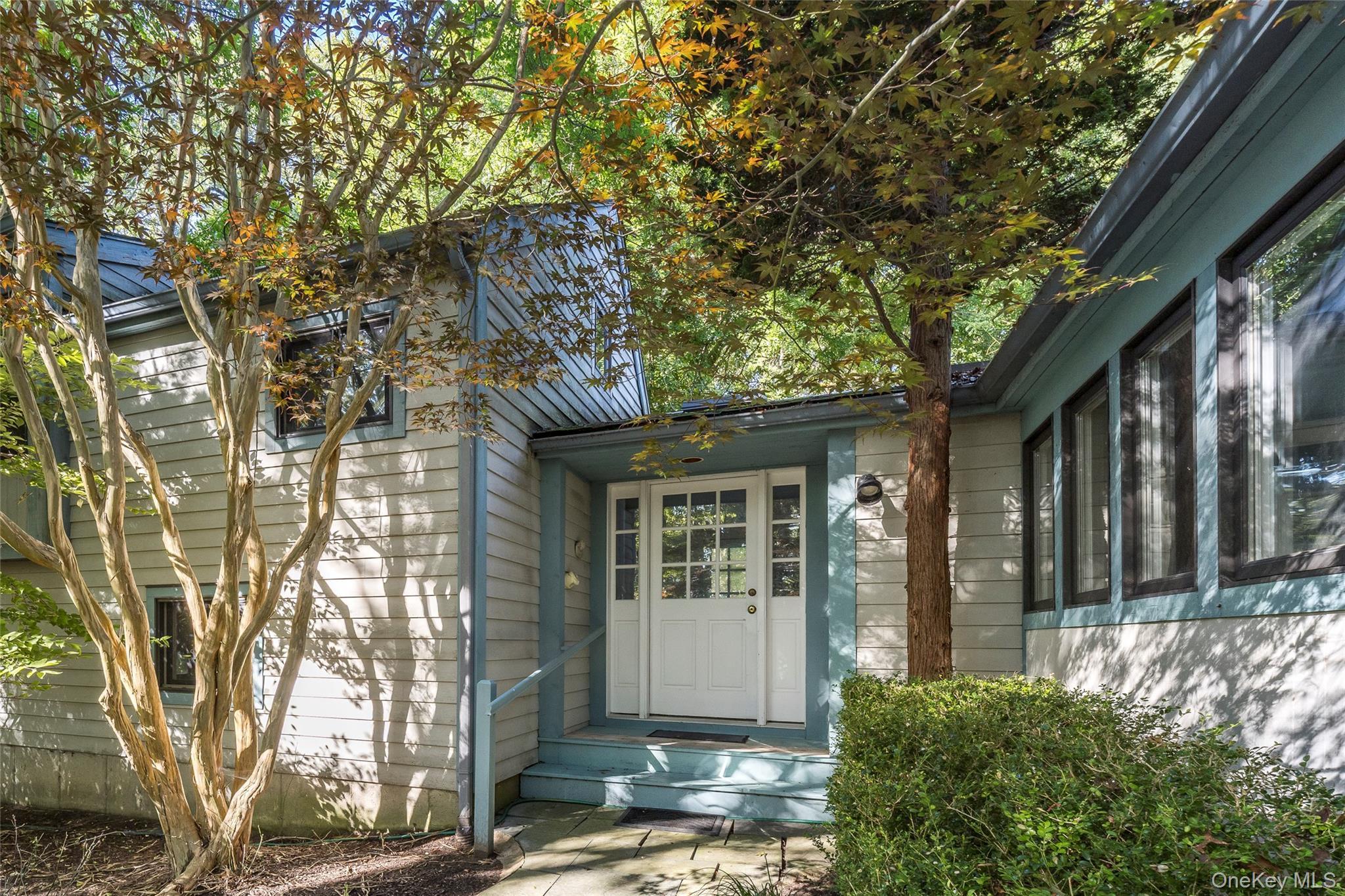 Single Family Town Suffolk County, NY 11930, MLS-919569-18