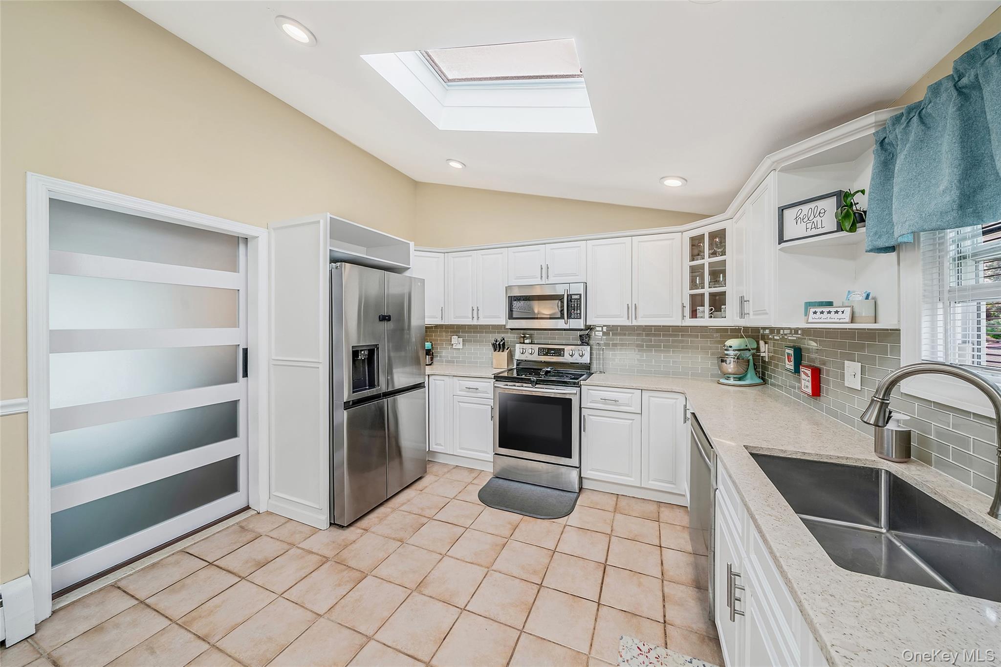 Single Family Smith Suffolk County, NY 11741, MLS-919574-21