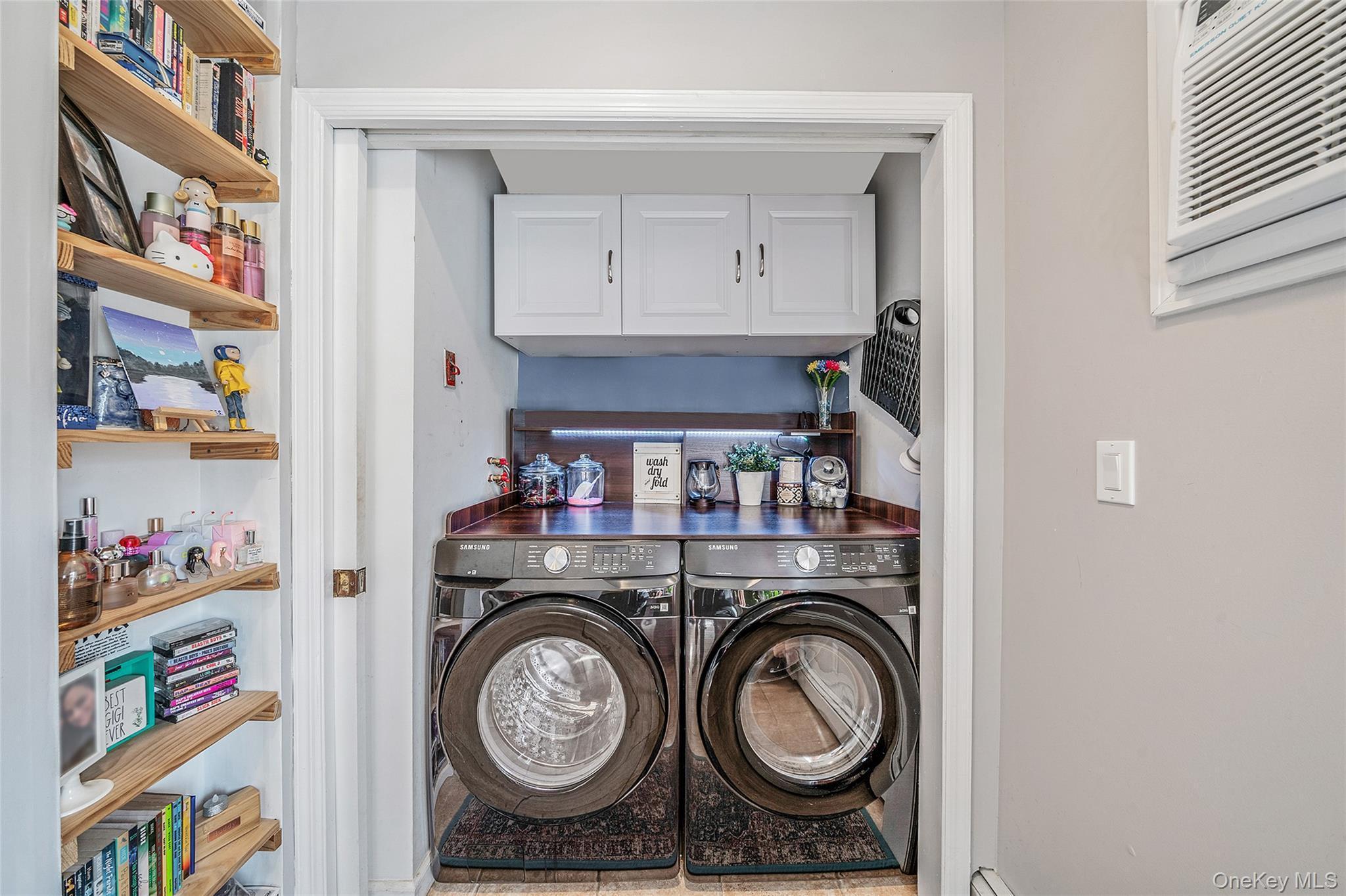 Single Family Smith  Suffolk County, NY 11741, MLS-919574-29