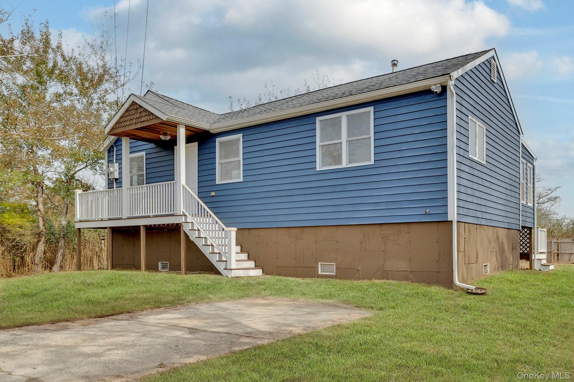 Single Family Bellport  Suffolk County, NY 11951, MLS-919591-26