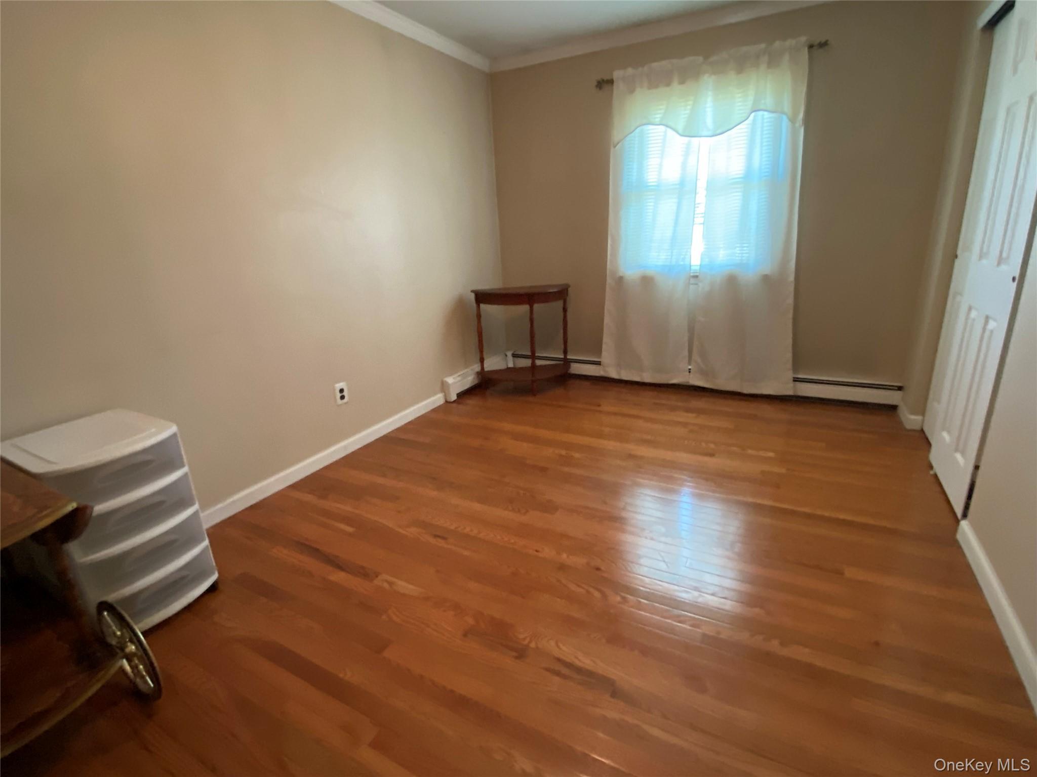 Single Family Woodhull  Suffolk County, NY 11776, MLS-919616-22