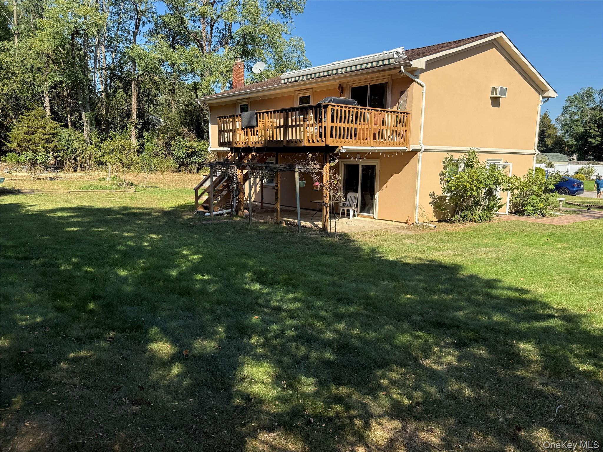 Single Family Woodhull  Suffolk County, NY 11776, MLS-919616-32