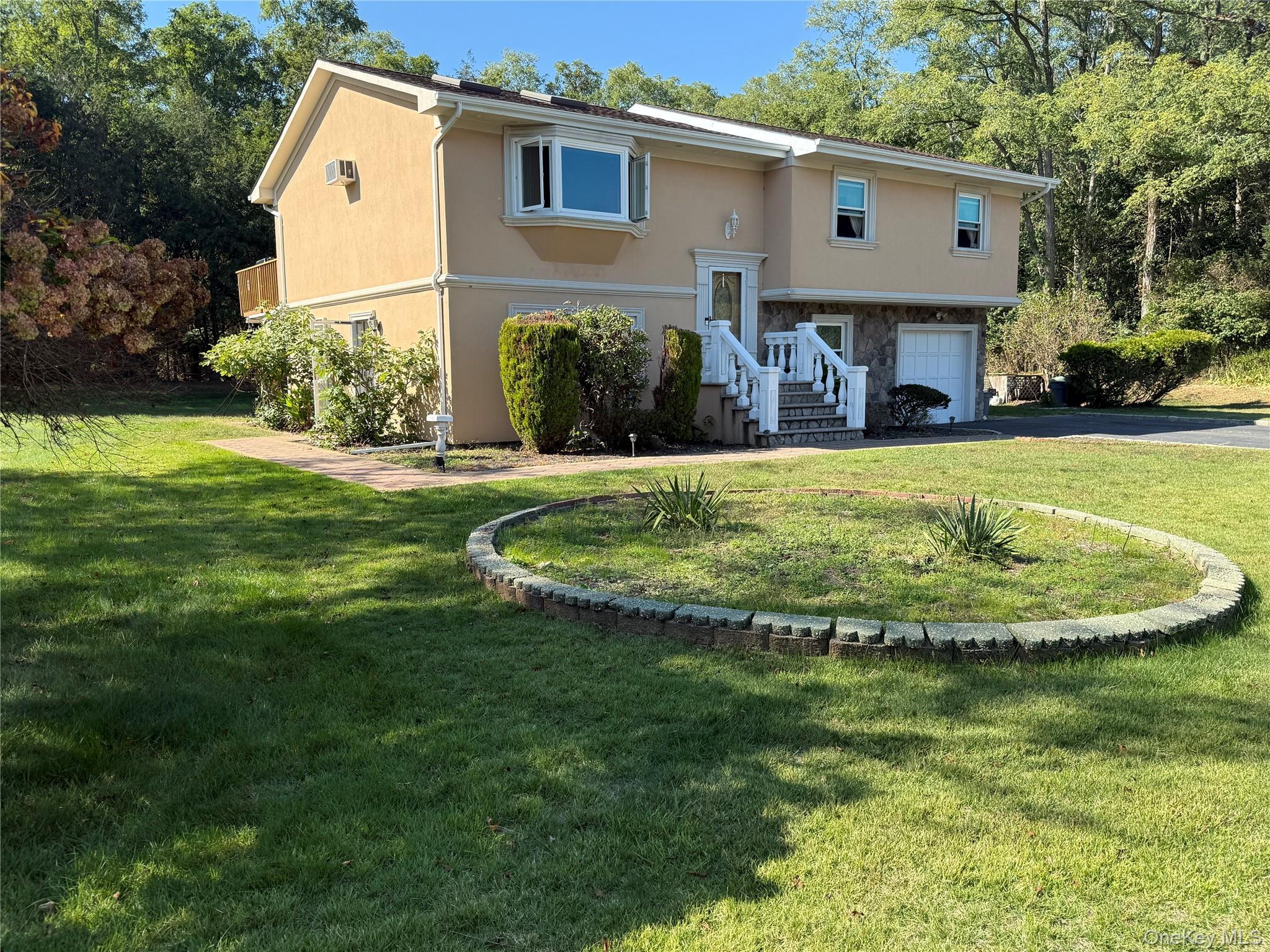 Single Family Woodhull  Suffolk County, NY 11776, MLS-919616-5