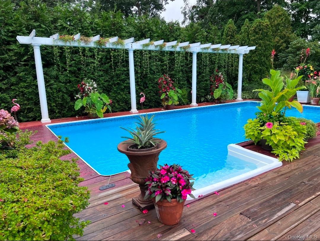 Single Family Village Line Road Suffolk County, NY 11702, MLS-919627-28
