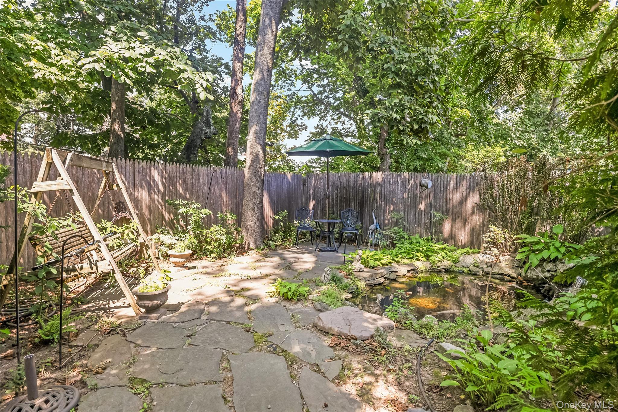 Single Family Village Line Road Suffolk County, NY 11702, MLS-919627-36