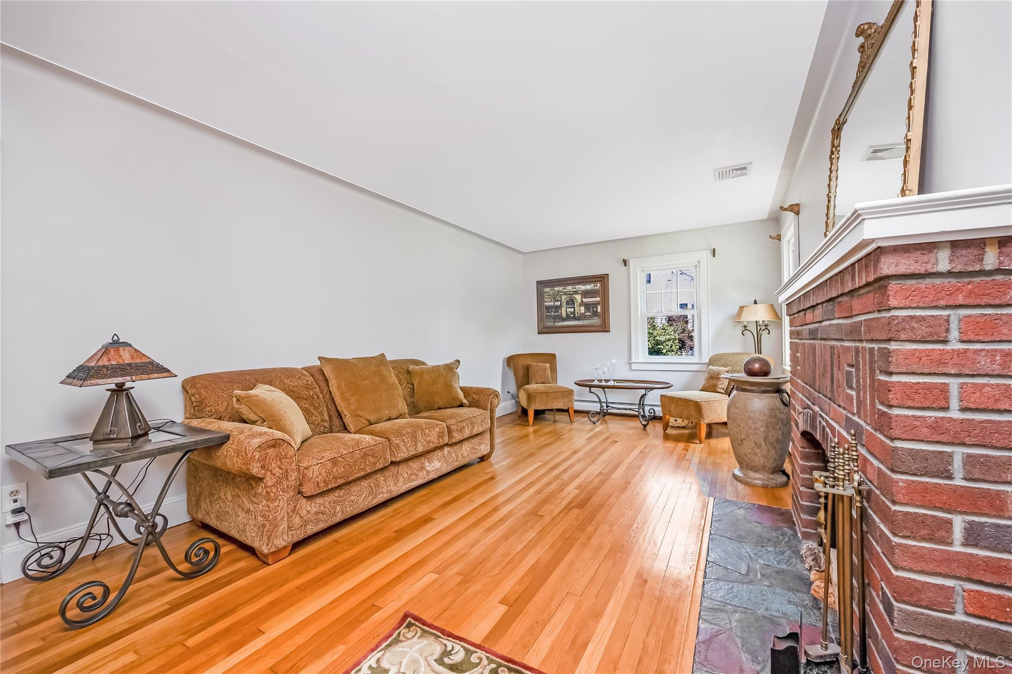 Single Family Village Line Road Suffolk County, NY 11702, MLS-919627-5