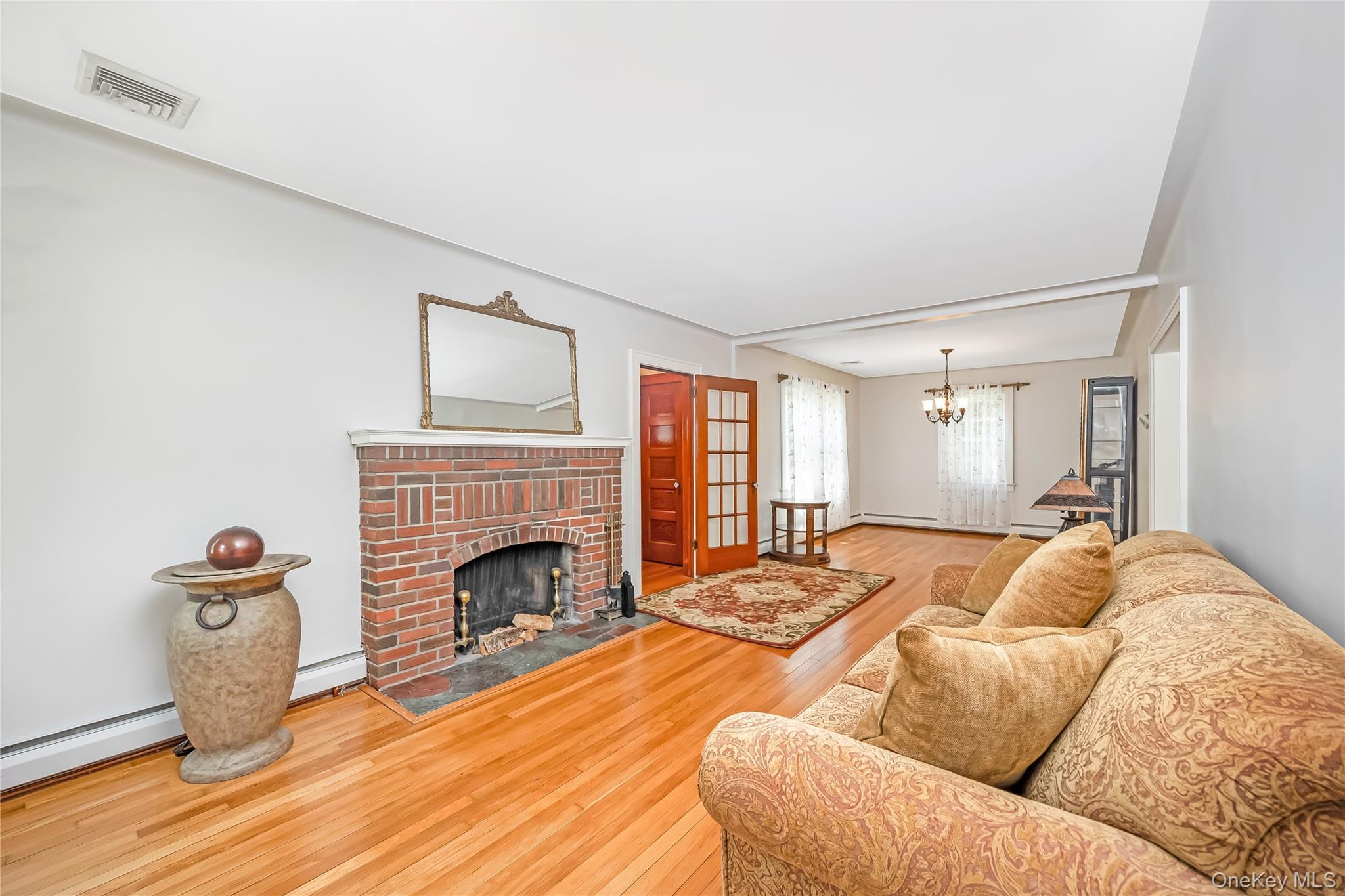 Single Family Village Line Road Suffolk County, NY 11702, MLS-919627-7