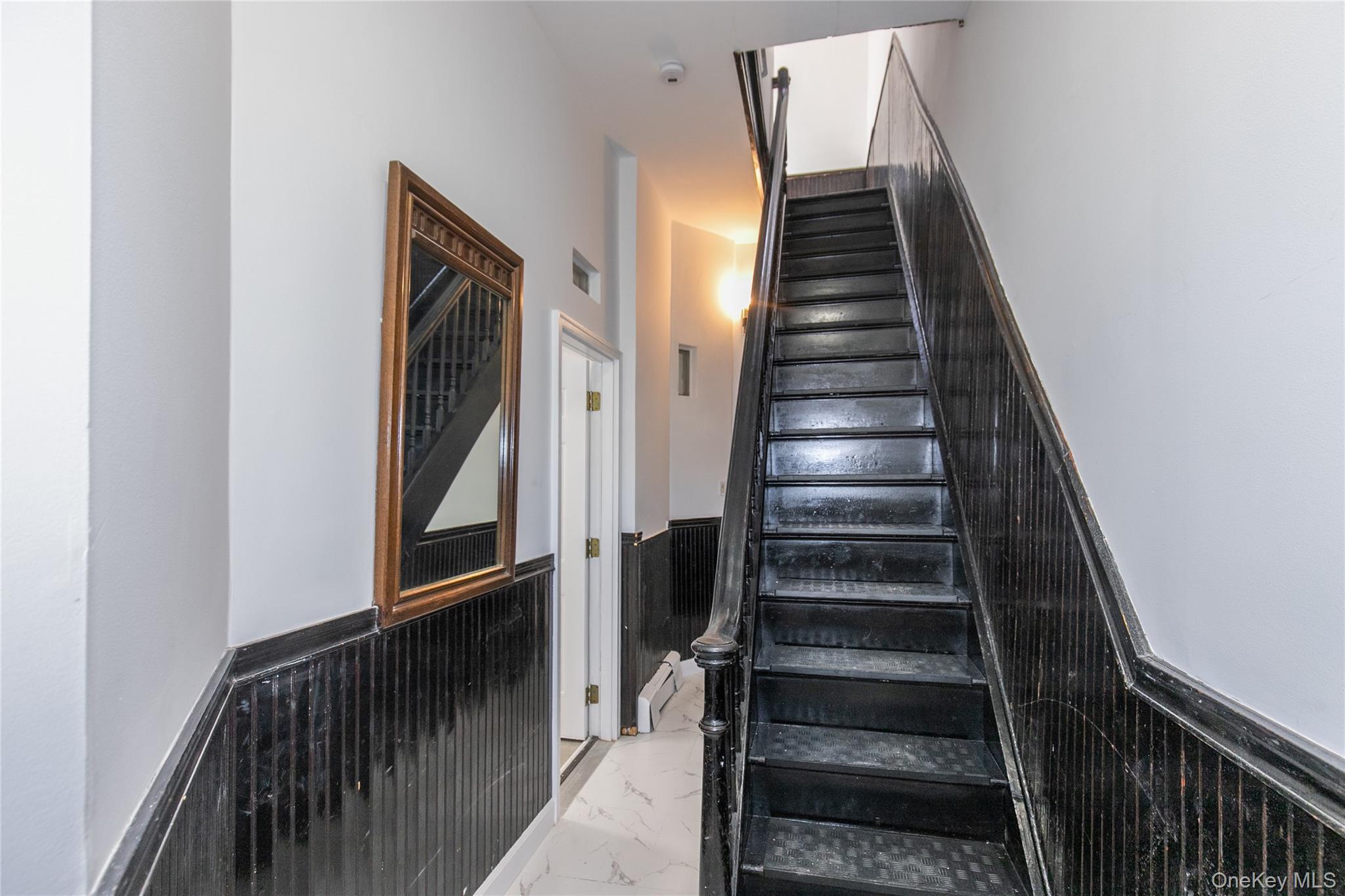 Single Family 58th  Queens, NY 11378, MLS-919629-4