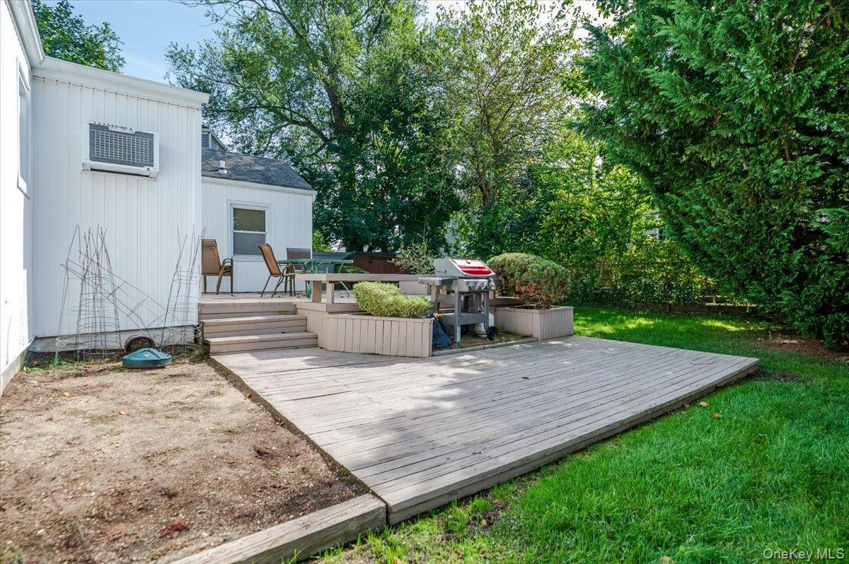 Single Family Knight  Nassau County, NY 11572, MLS-919665-20