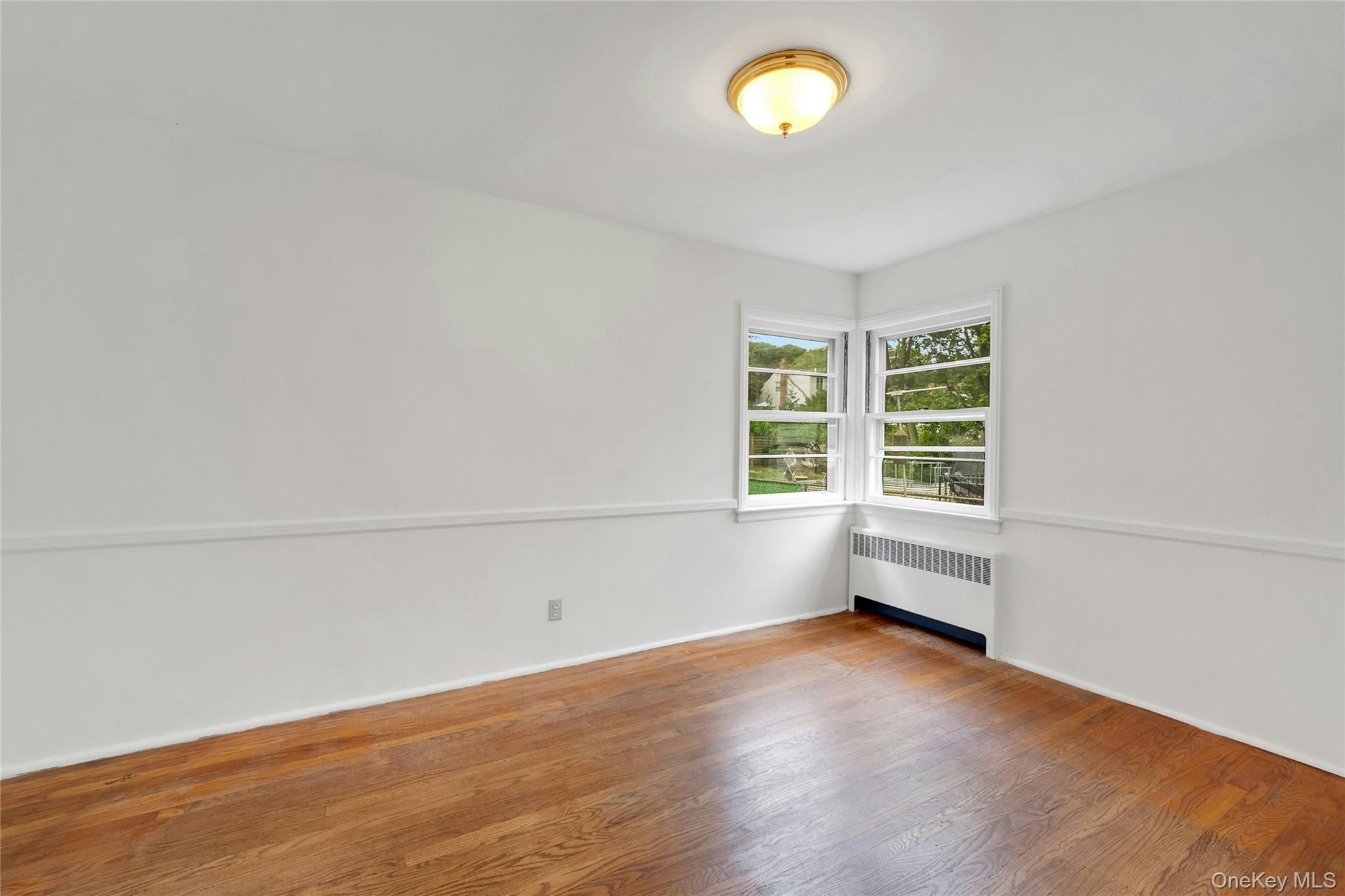 Single Family Branford  Westchester County, NY 10706, MLS-919680-4