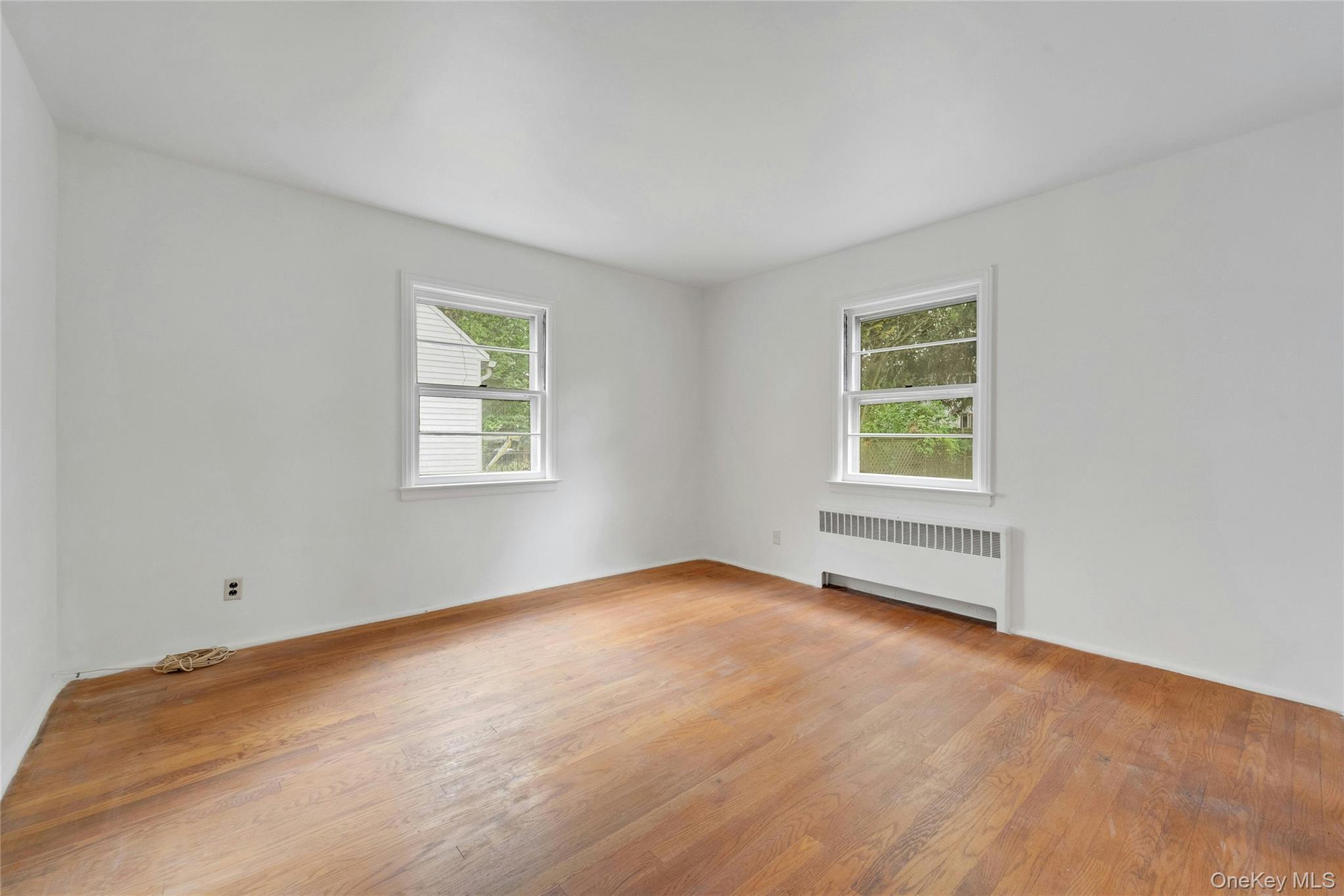 Single Family Branford  Westchester County, NY 10706, MLS-919680-7