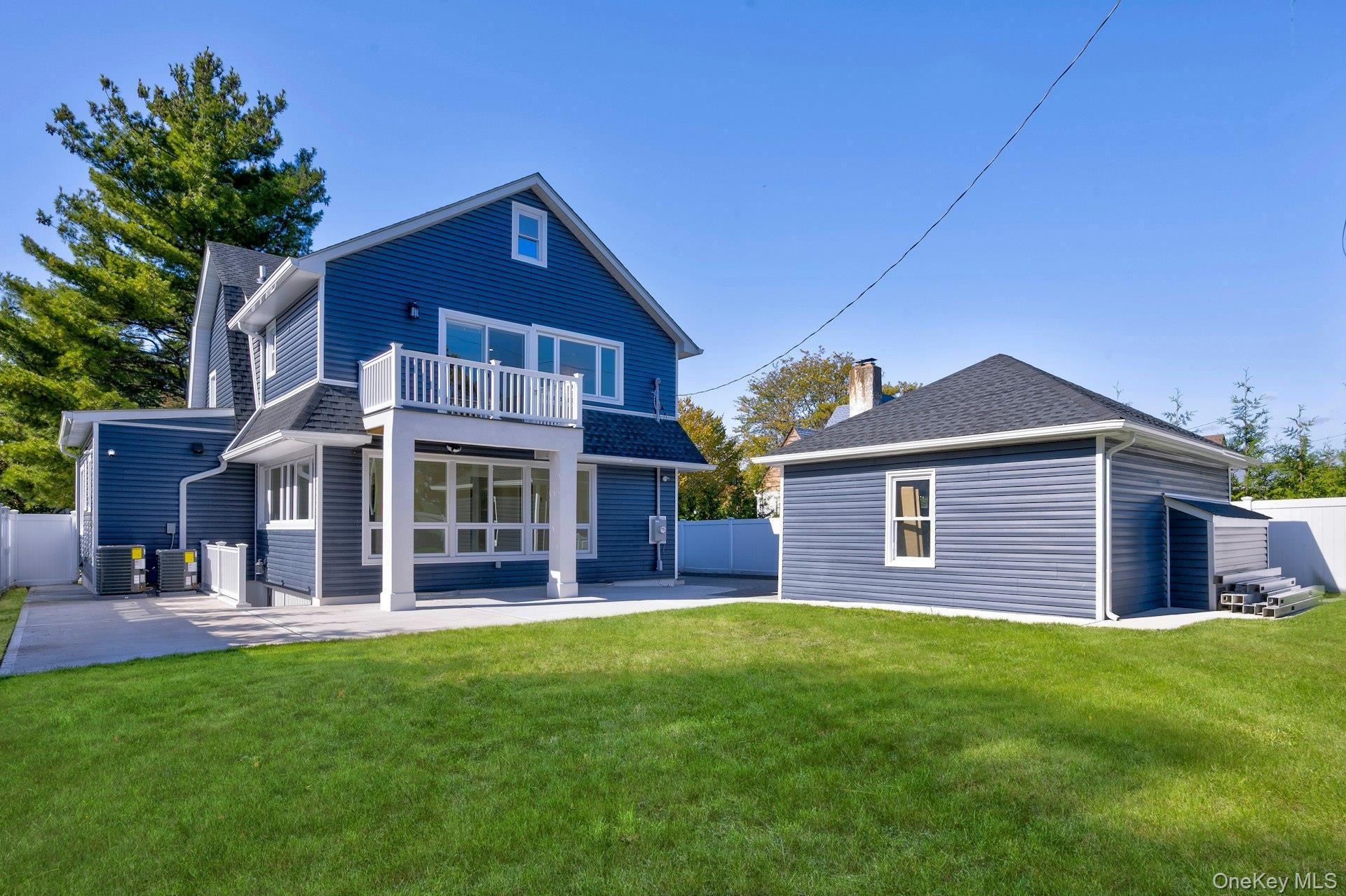 Single Family Long Nassau County, NY 11550, MLS-919692-4