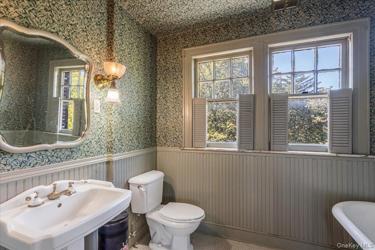 Single Family 161st Queens, NY 11358, MLS-919693-25