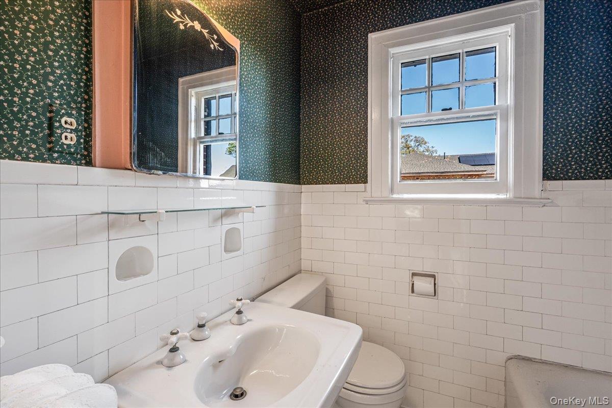 Single Family 161st Queens, NY 11358, MLS-919693-28