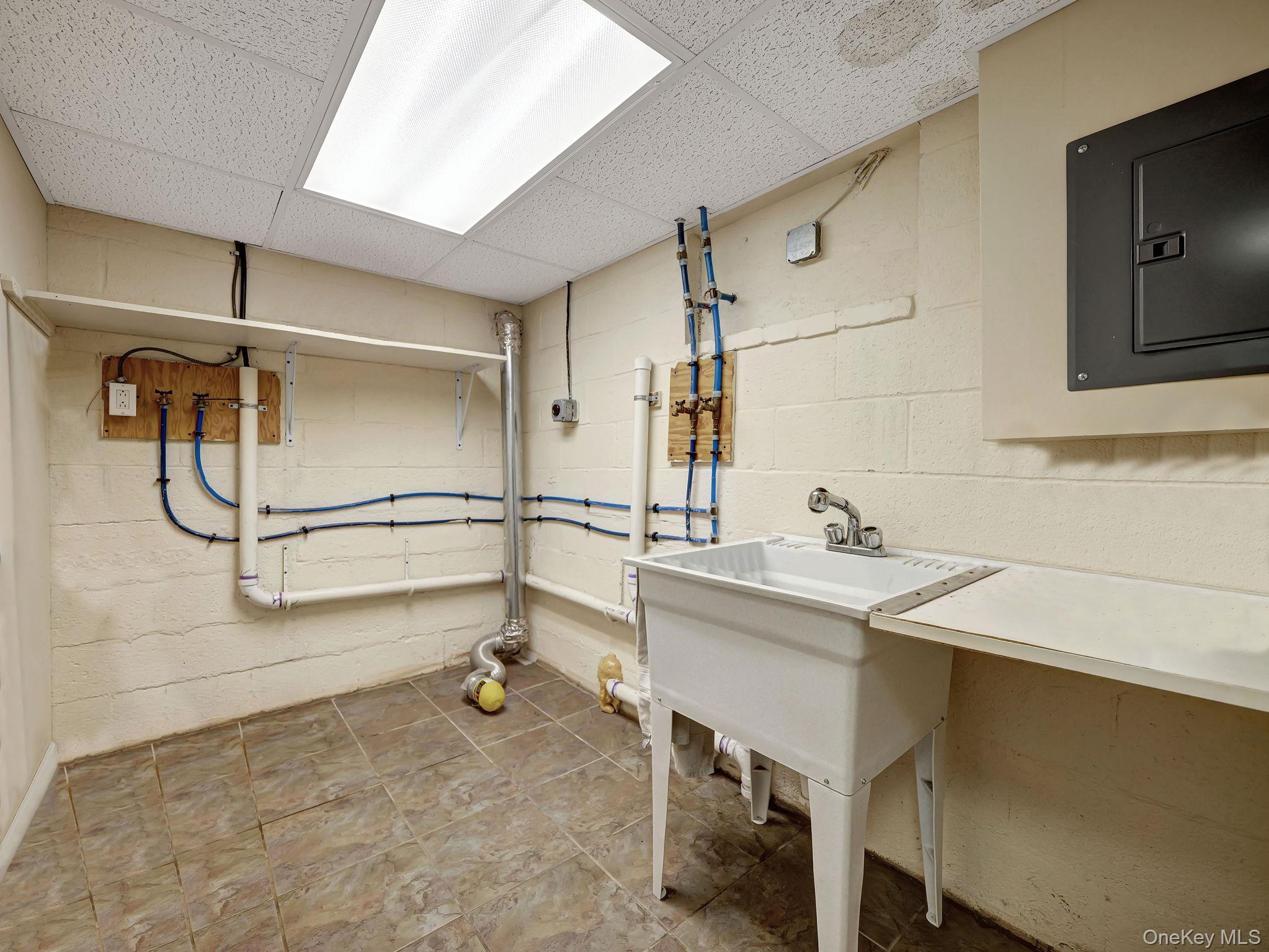 Single Family Sycamore Orange County, NY 12553, MLS-919700-29