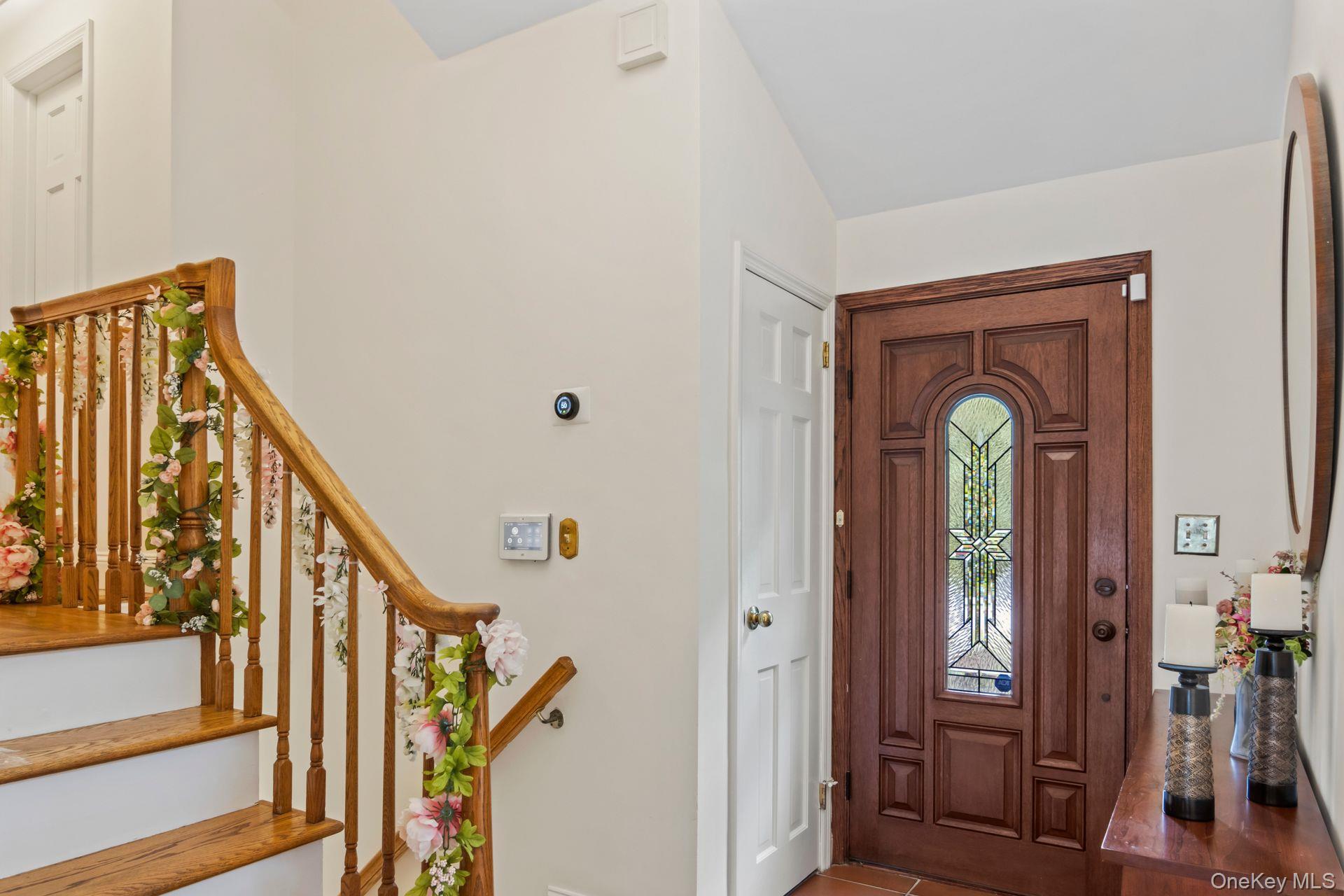 Single Family Bluebird Suffolk County, NY 11743, MLS-919701-9