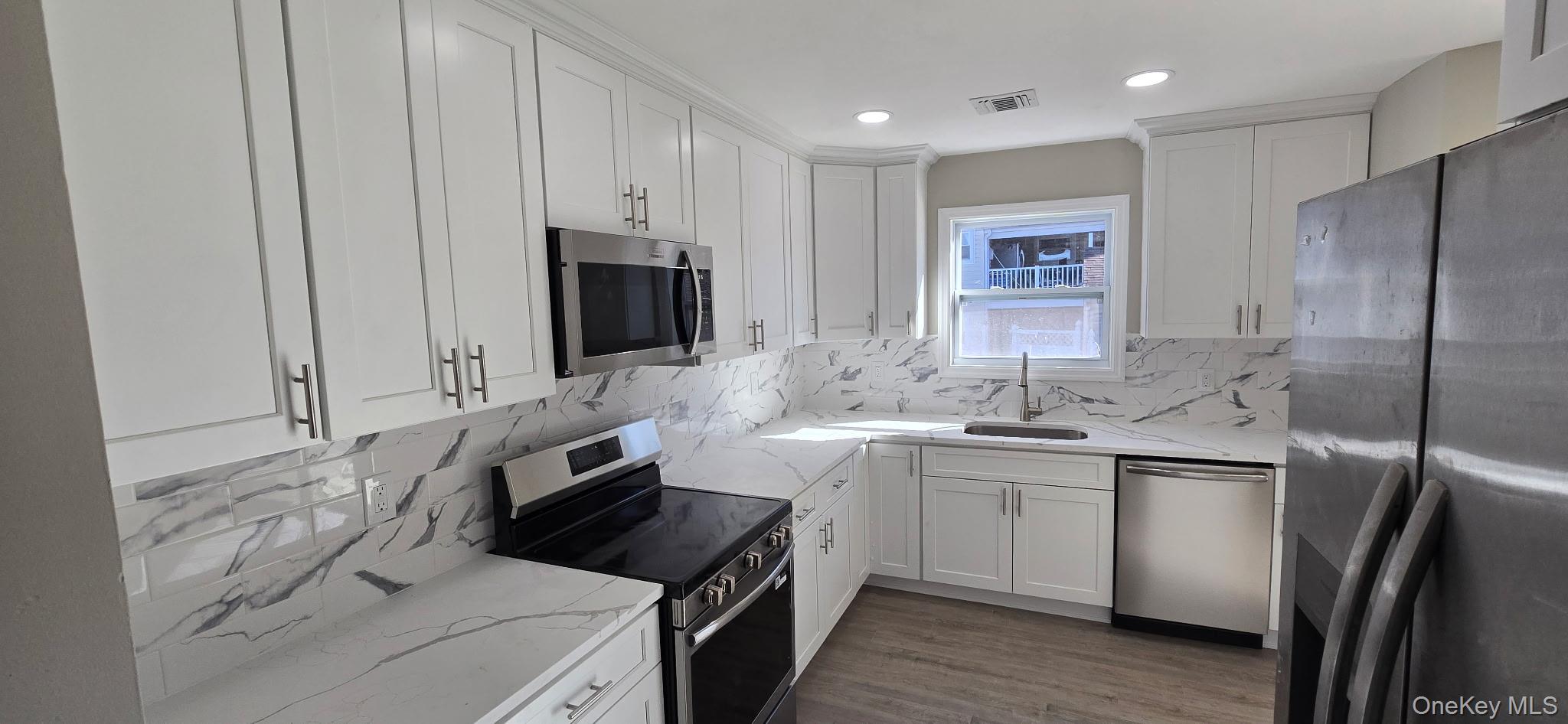 Single Family Race  Suffolk County, NY 11763, MLS-919702-3