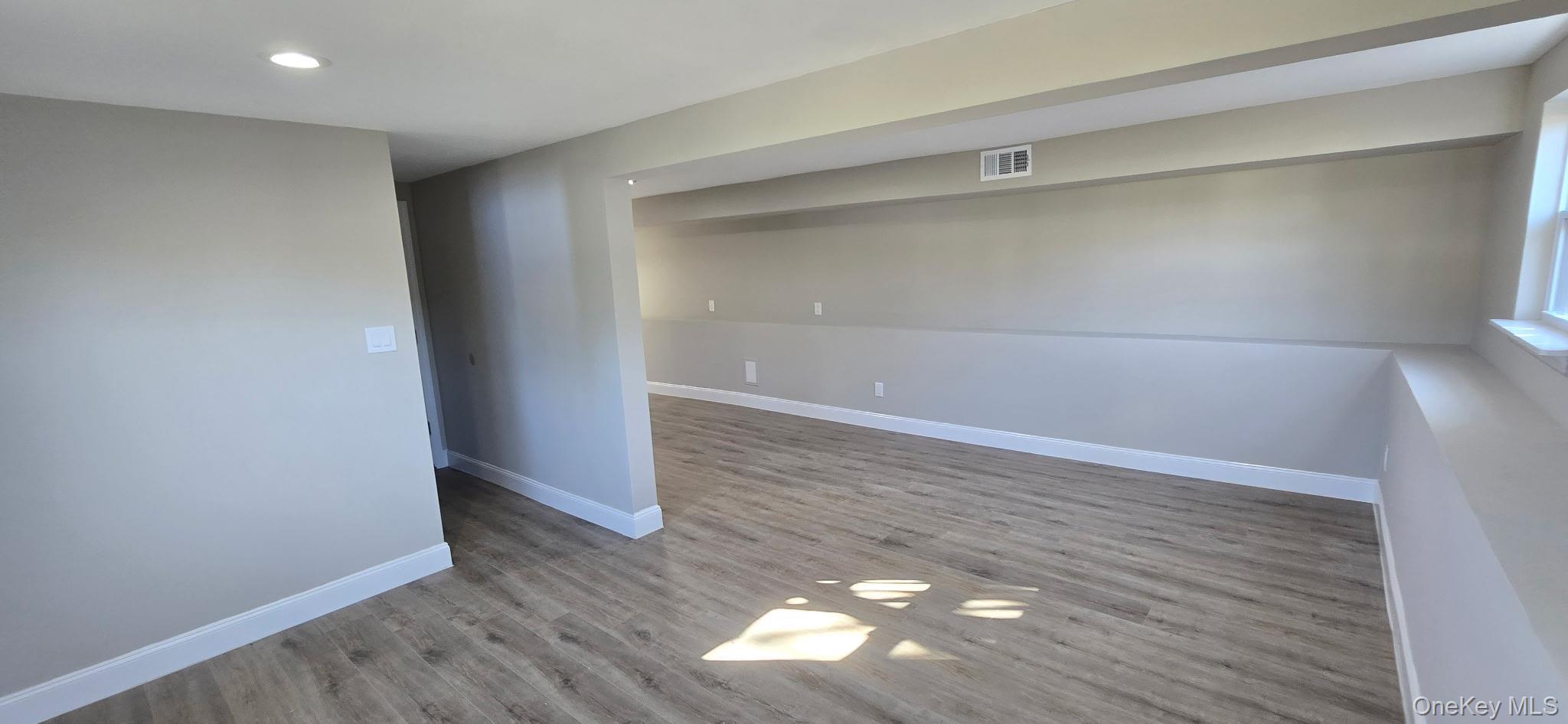 Single Family Race  Suffolk County, NY 11763, MLS-919702-9