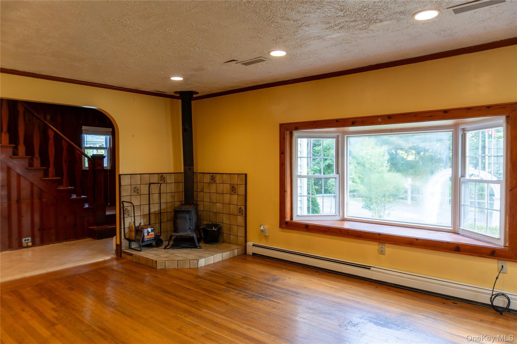 Single Family Crescent Hill Westchester County, NY 10567, MLS-919712-7