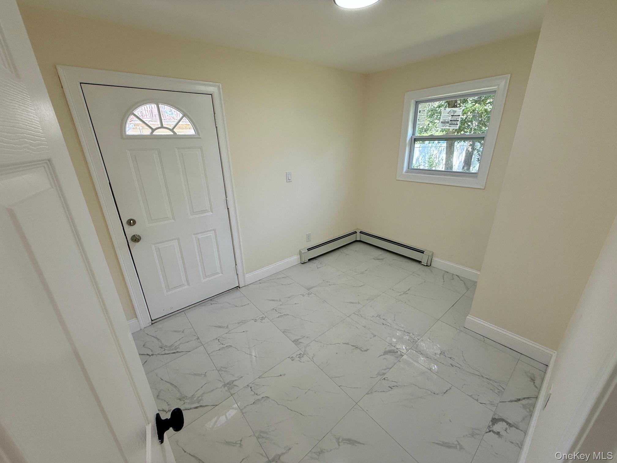 Single Family Chestnut  Suffolk County, NY 11727, MLS-919735-22