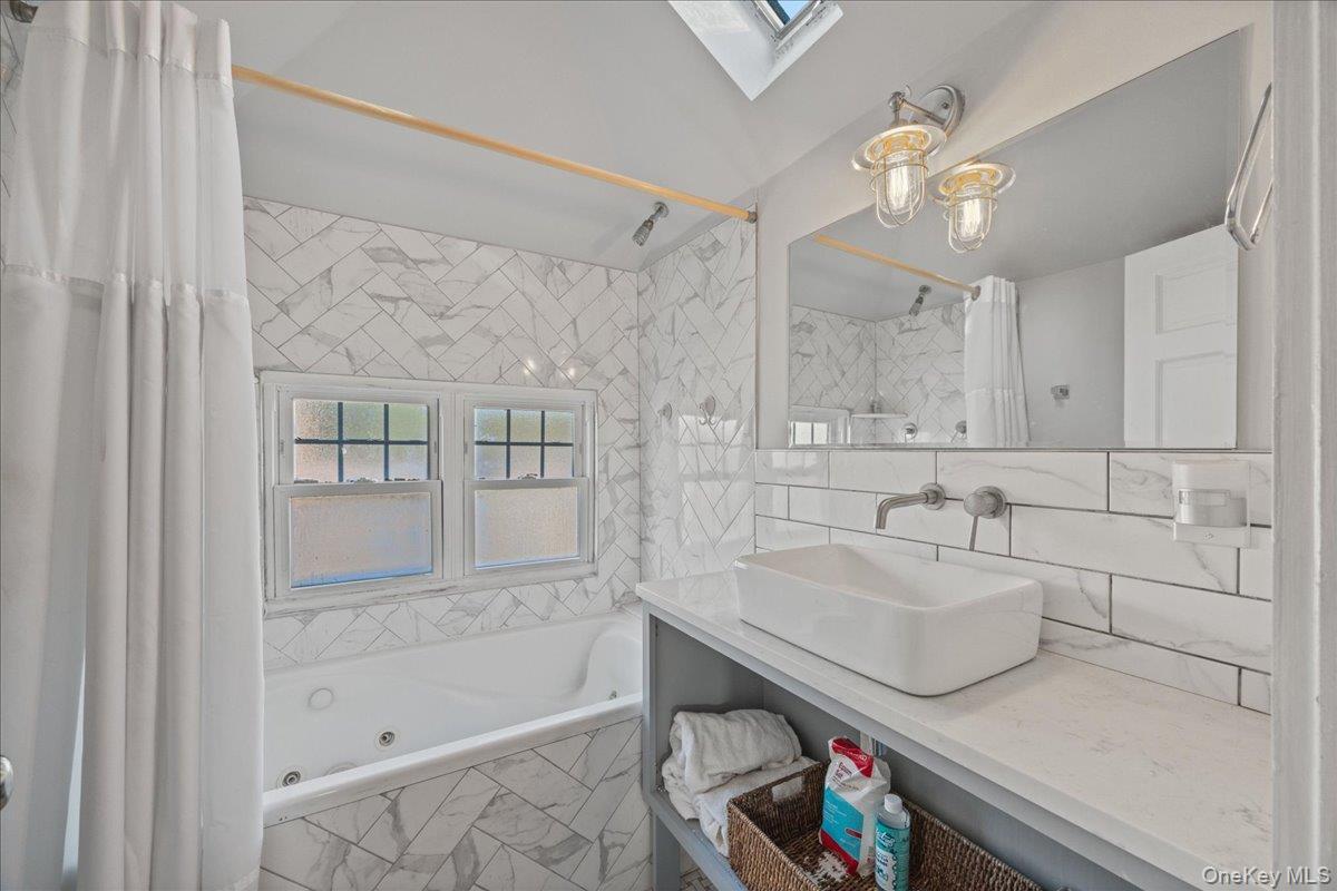 Single Family Irwin  Bronx, NY 10463, MLS-919749-19