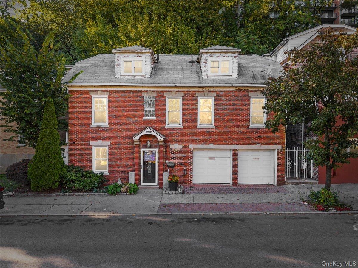 Single Family Irwin  Bronx, NY 10463, MLS-919749-2