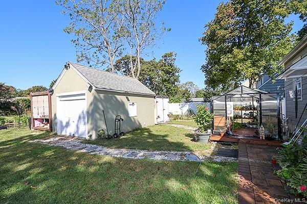 Single Family Kensington  Suffolk County, NY 11705, MLS-919750-30
