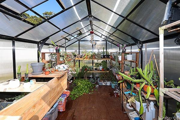 Single Family Kensington  Suffolk County, NY 11705, MLS-919750-31