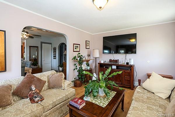 Single Family Kensington  Suffolk County, NY 11705, MLS-919750-6