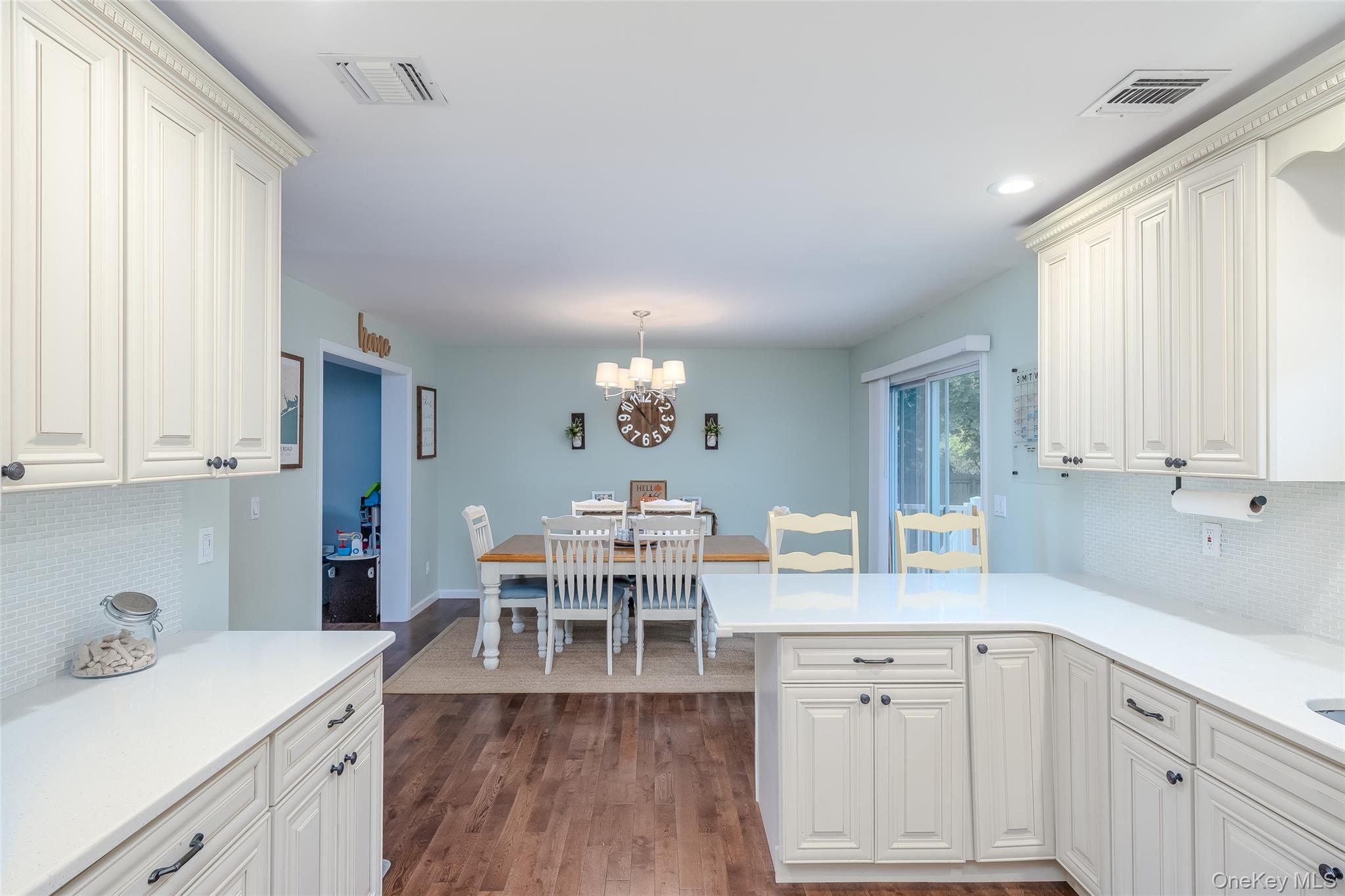 Single Family Baker Suffolk County, NY 11951, MLS-919764-6