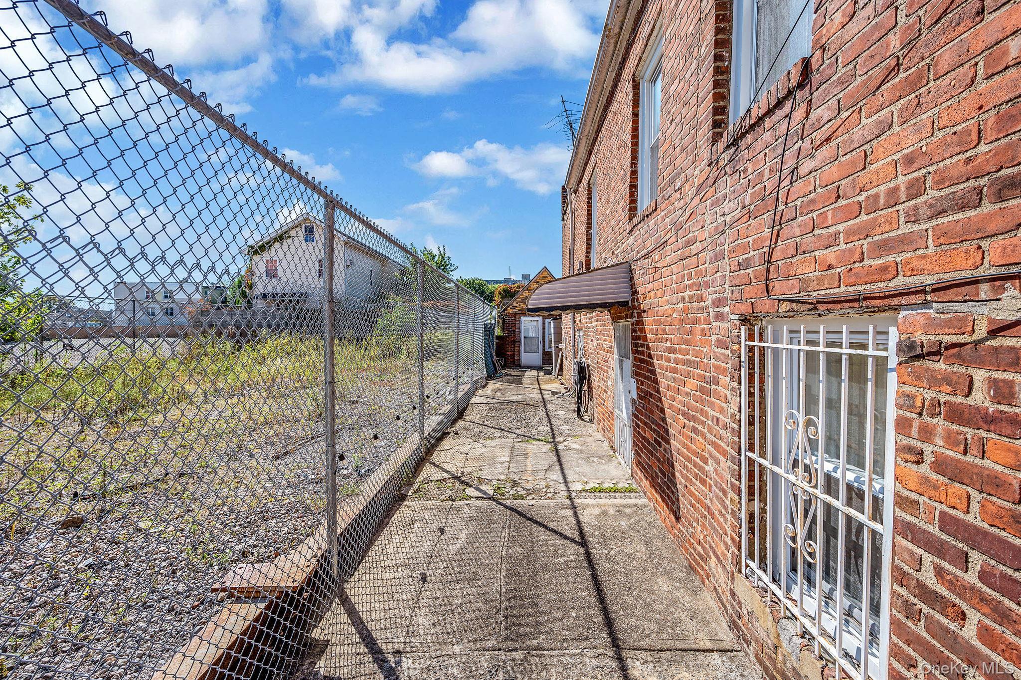 Single Family 78th  Queens, NY 11414, MLS-919767-4